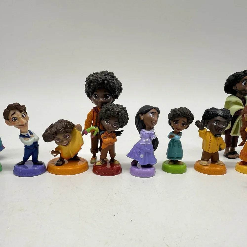 Disney Encanto Characters Mini Figures Dolls Cake Toppers Mixed Lot